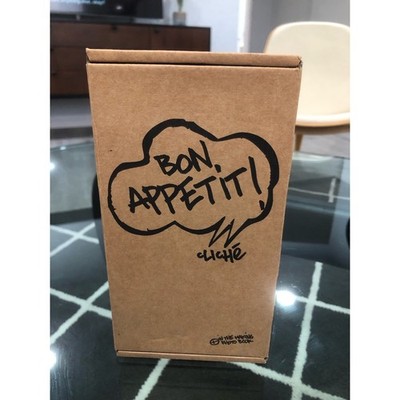 RARE CLICHE BON APETIT VHS SKATEBOARD VHS VIDEO W/ SLEEVE + PHOTO BOOK