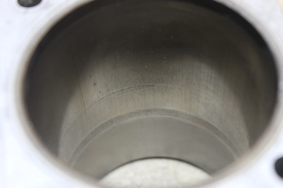 1999-2002 Kawasaki Prairie 300 Oem Engine Cylinder Piston Block Jug Barrel - Image 3 of 4