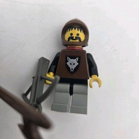 LEGO Castle WolfPack Bandits Bandit Minifigures Mini Figures Lot W/ Flag Weapons