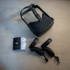 Meta Oculus Quest 2 VR Headset w/ Controllers - Fully Functioning