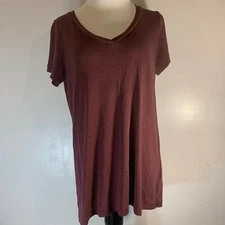 Gap Maternity Top Short Sleeve Maroon Excellent condition Size Medium