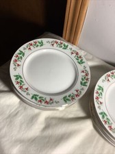GIBSON Housewares China 7.5” Salad/Dessert  Plates ~ Set Of 10 ~ Excellent