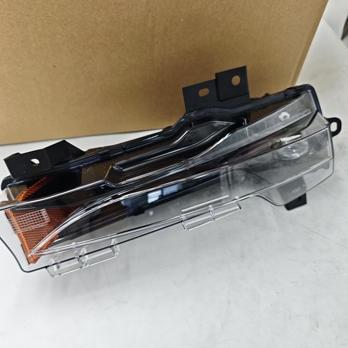 Front Fog Light Right Side for Tesla Model 3 2017-2023 / Model Y 2020-2024 - Picture 6 of 9