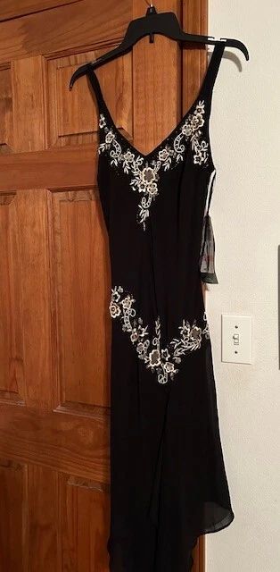 ladies black funeral dress RM Richards Black Flower Print Sheath Dress – New Yorker's Apparel main image 0