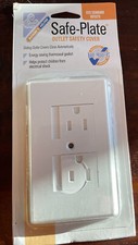 Mommy's Helper Safe-Plate Sliding Outlet Plug Child Safety Cover, New
