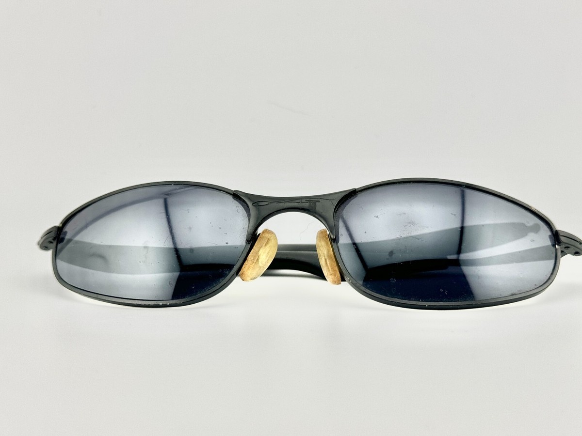 Vintage Oakley Sunglasses E Wire Black W/ Gray Mirror Lens Vintage Oakley Sunglasses E Wire Black W/ Gray Mirror Lens