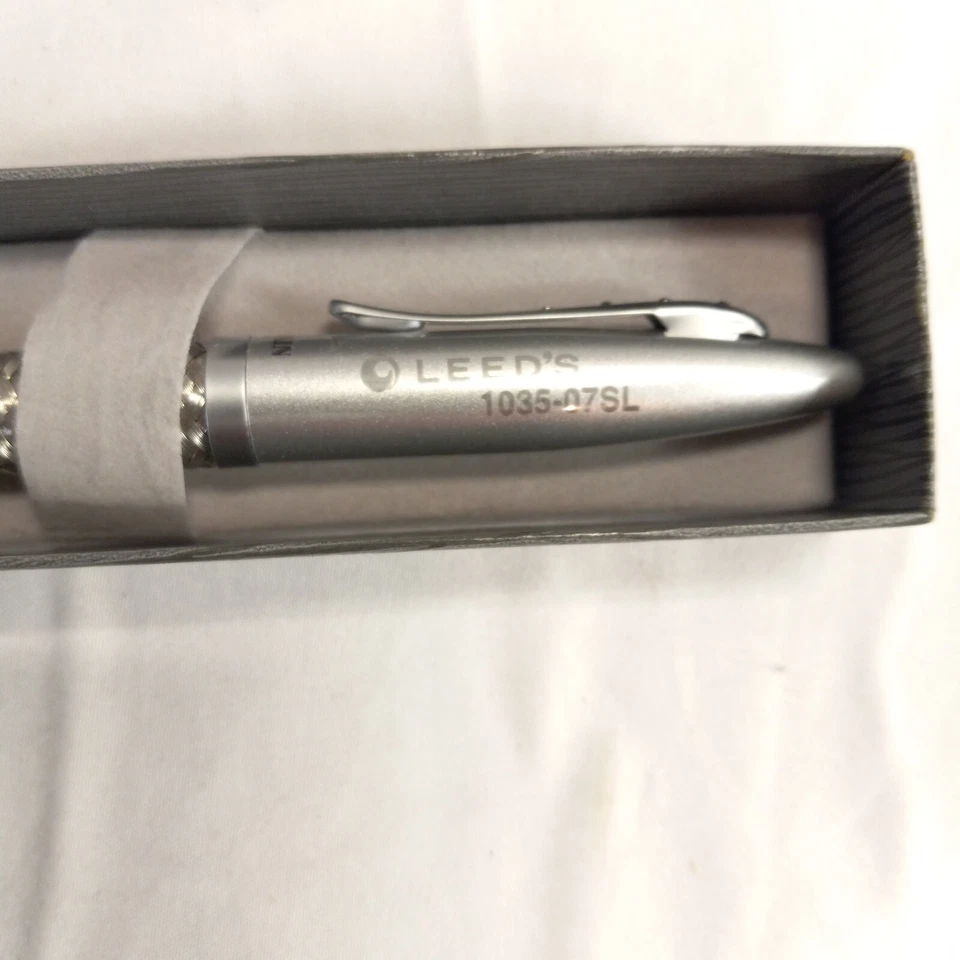 BALMAIN PARIS LEEDS TWIST BALLPOINT PEN SILVER TONE MESH 9099-30BK - Image 4 of 4