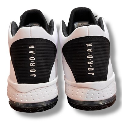 Nike Air Jordan Mens Max Aura 2 ''White Black Gold'' Basketball