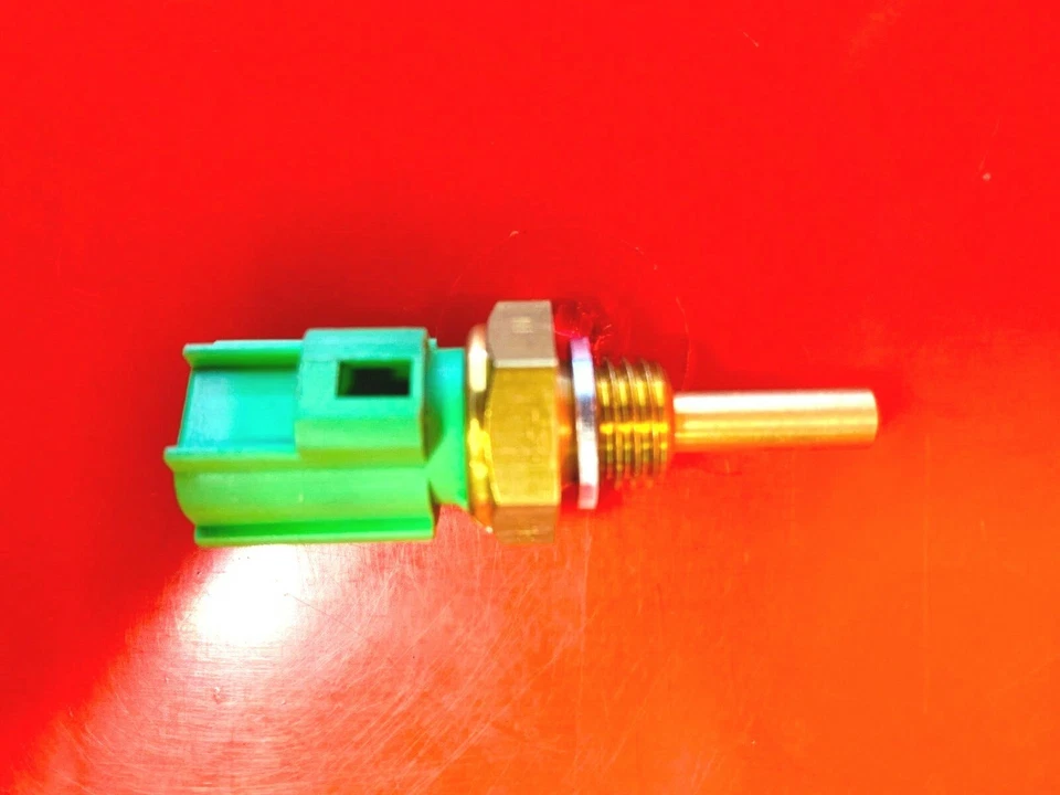 Nuevo sensor de temperatura de refrigerante del motor TX163 para Volvo Foto 3 de 4