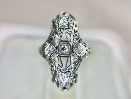 Art Deco 18k White Gold Natural Round Diamond Filigree Shield Cocktail Ring - Picture 2 of 6