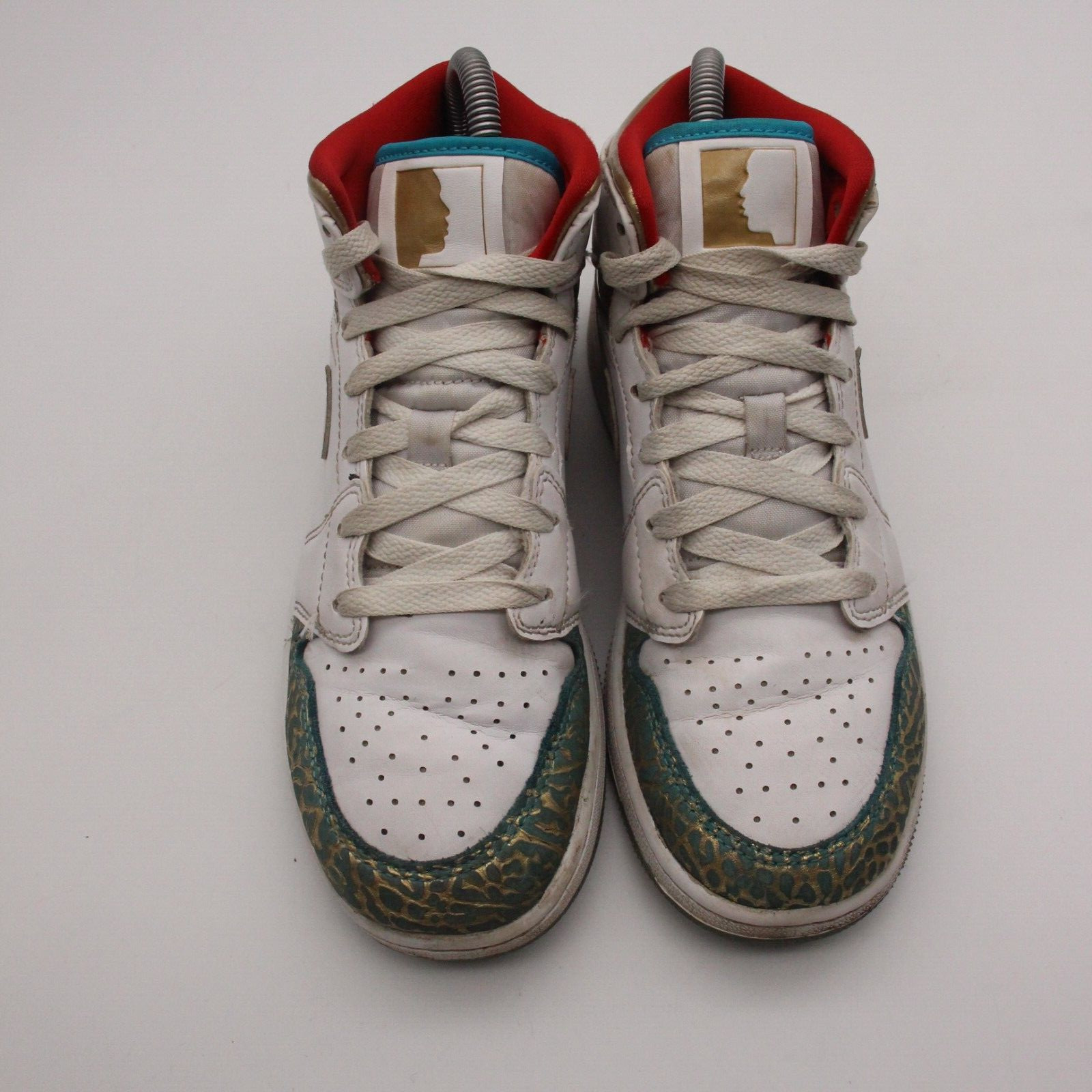 Nik Air Jordan 1 Mid School NC To Chicago Youth 5 Women’s 6.5 FB2212-100 Sneaker thumbnail 3