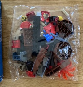 Lego Castle: Knights Kingdom Fireball Catapult - 100%  w/ Catalog & Box (dented)