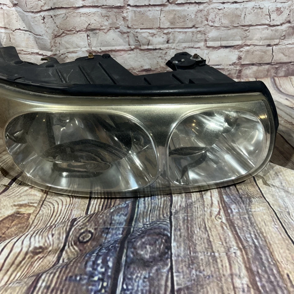 2000-2005 BUICK LESABRE CONJUNTO DE LÂMPADA DE FAROL DE MOTORISTA PASSAGEIRO DIREITO/ESQUERDO FABRICANTE DE EQUIPAMENTO ORIGINAL - Imagem 3 de 4