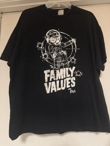 Korn Family Values Tour T-Shirt 2000s vintage concert t-shirt, vintage, single stitch, B+ condition
