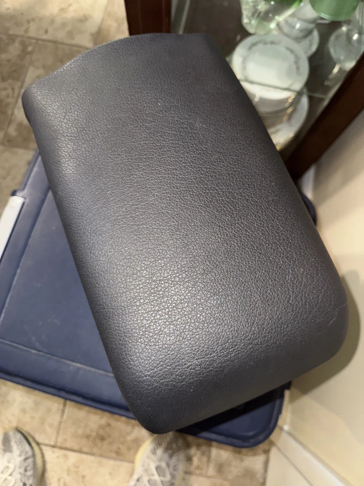 MITSUBISHI 3000GT 1991-1999 STEALTH CONSOLA CENTRAL REPOSABRAZOS COMPARTIMENTO ALMACENAMIENTO Foto 2 de 4