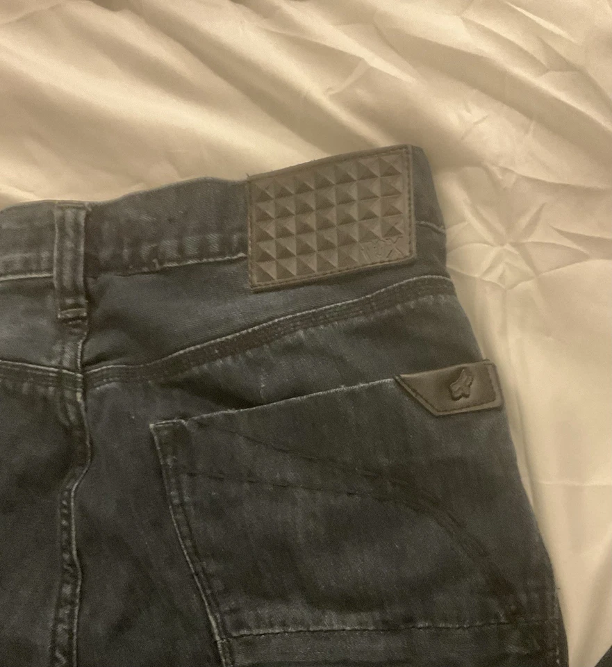 Pantalones de mezclilla Fox para hombre 34 X 32 negros revólver botón mosca pierna recta informales Foto 3 de 4