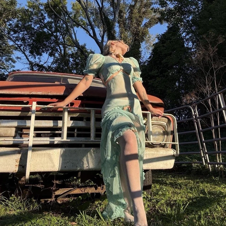 Vestido de seda azul y melocotón transparente de 1930 Foto 4 de 4