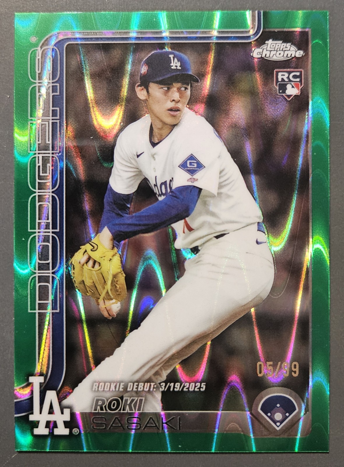 2025 Topps Chrome Update Green Raywave 5/99 Roki Sasaki Rookie Debut RC