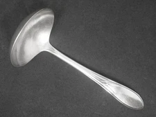 Wm Rogers MFG Co Silverplated Pickwick Gravy Ladle. 5 1/2" Long