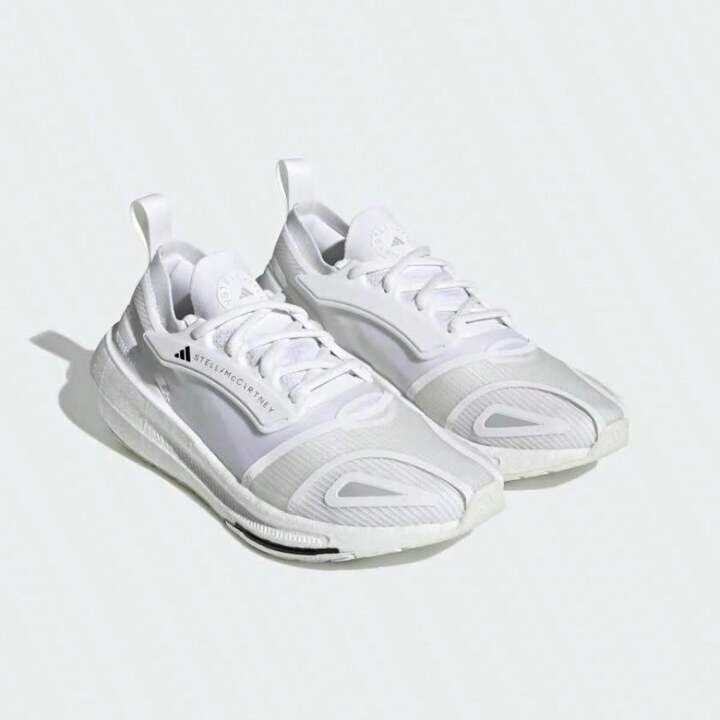 スニーカー ADIDAS BY STELLA MCCARTNEY Women Sneakers ID7585GOBI White Amazon.com | adidas by Stella McCartney Sportswear Shoe