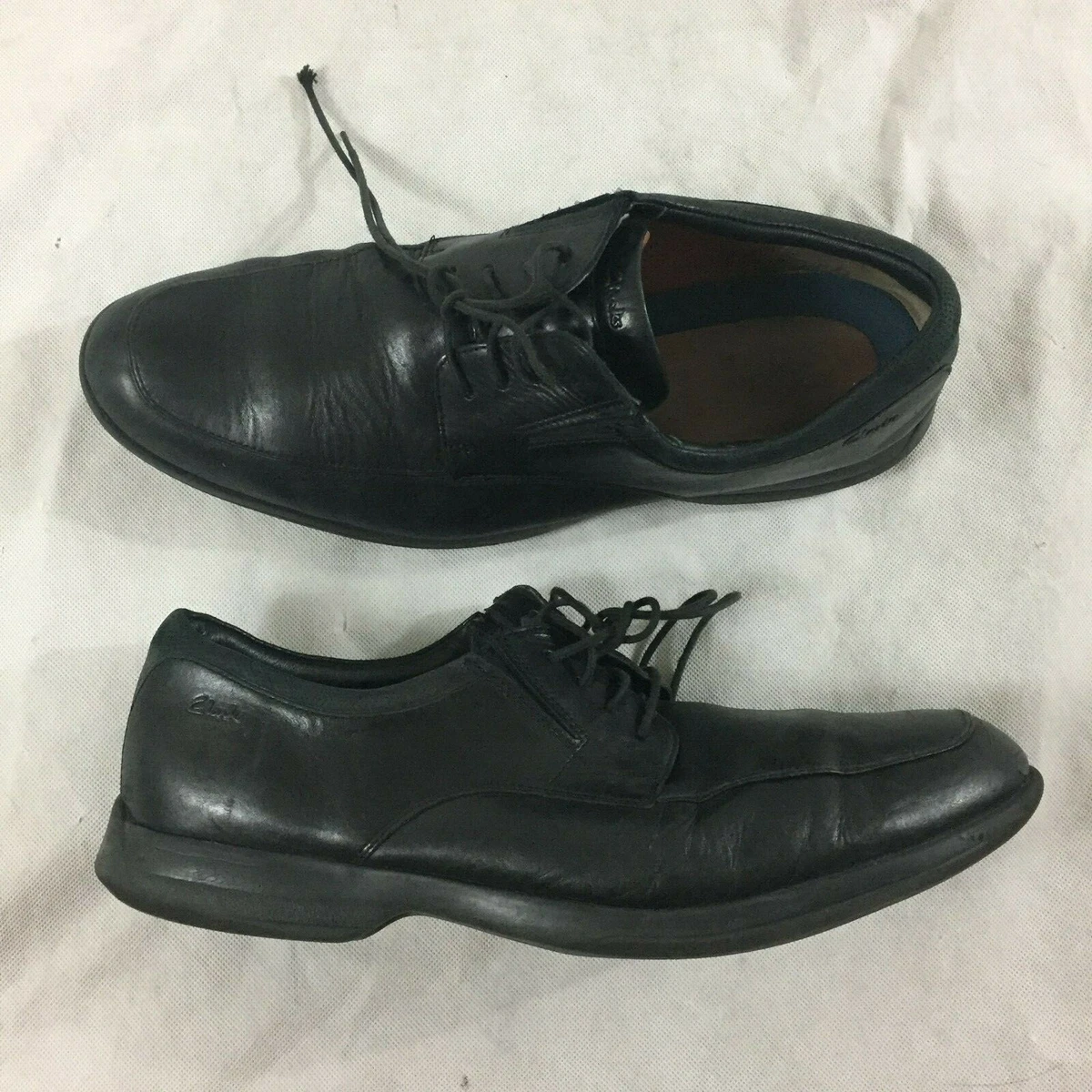 Clarks cushion plus mens shoes hot sale