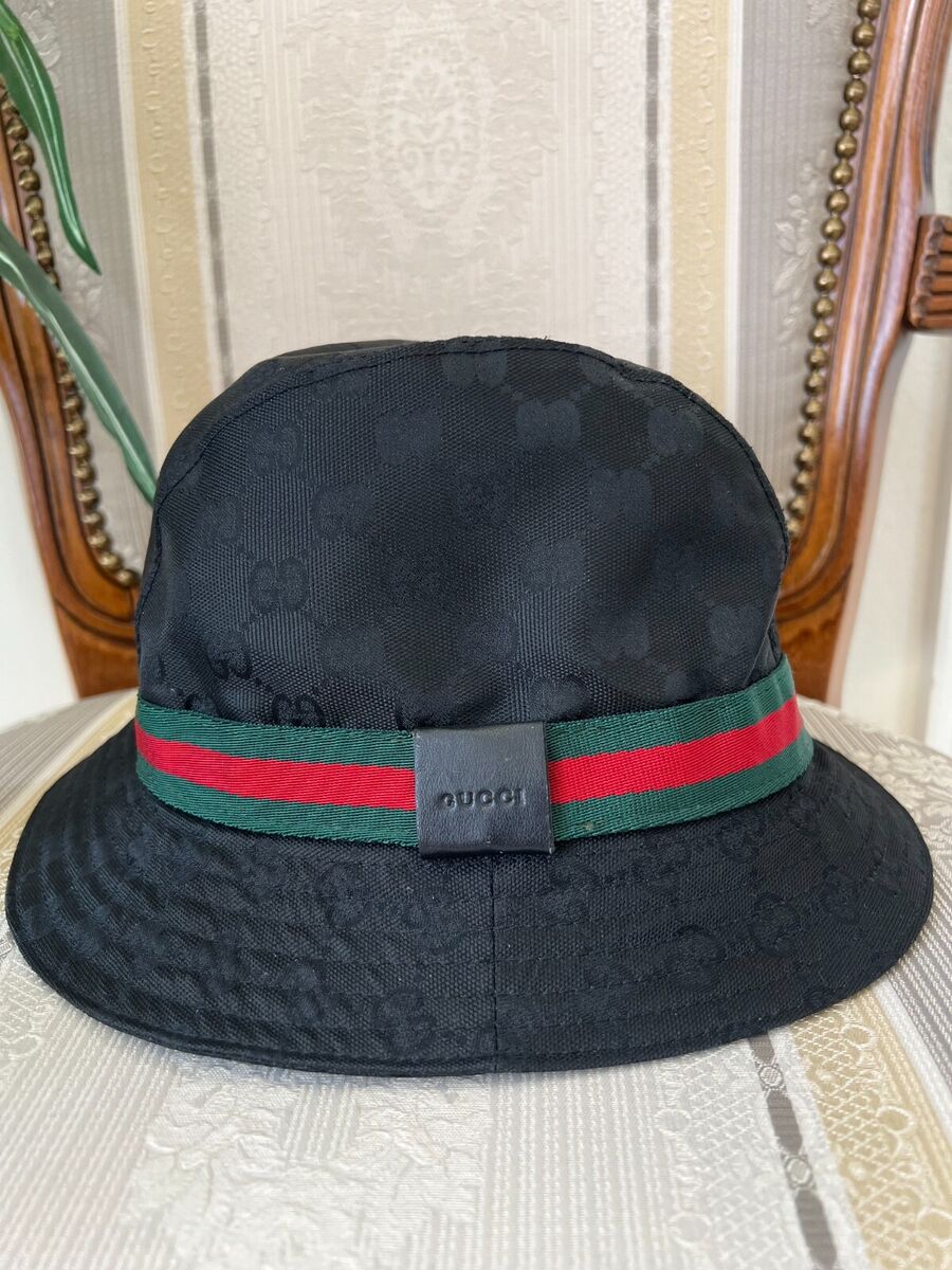 Mens Gucci monogrammed bucket hat size M black pre owned good condition