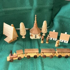 Wonderful Old German Original Erzgebirge wooden souvenir Schachtel Original box