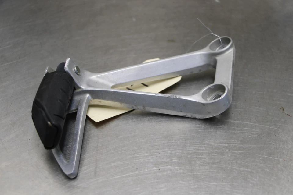 15-22 HONDA CBR300R LEFT REAR BACK PASSENGER PEG Foto 4 de 4