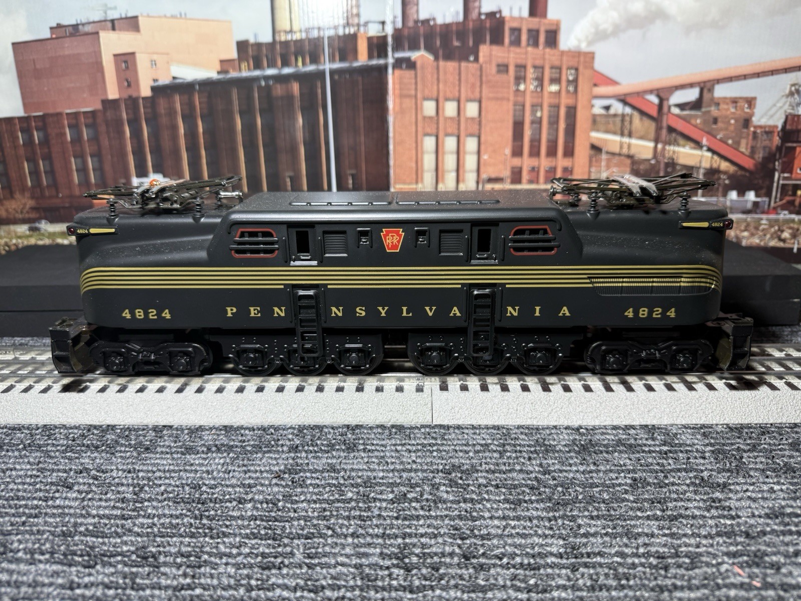 Click here to see eBay Auction