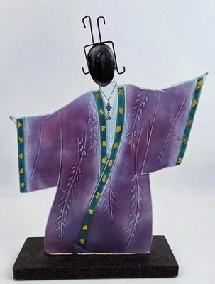 Fantastic Fused Glass Sculpture Lady Wearing Kimono 12-3/4  tall - Wisteria
