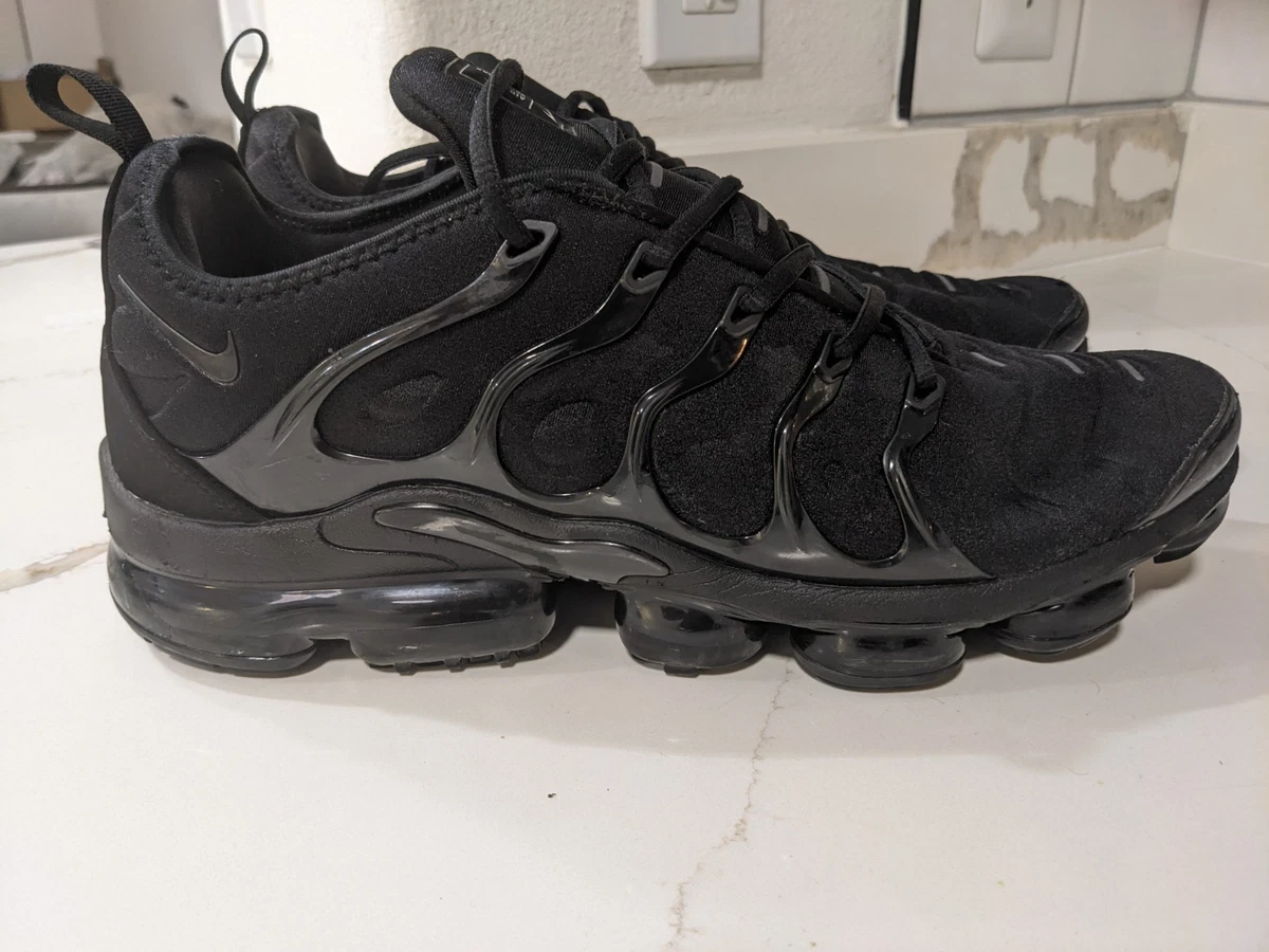 Nike Air Max Plus Low Triple Black for Sale - Authenticity