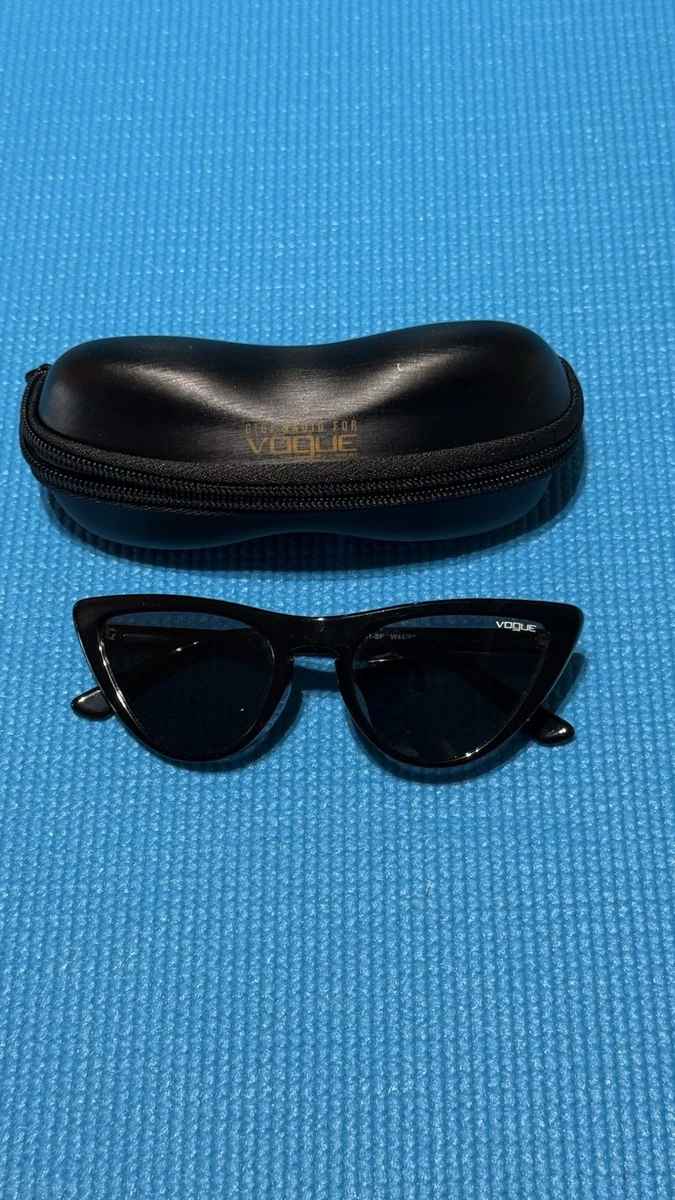 Vogue Black Black Sunglasses for Women for sale | eBay display picture 1