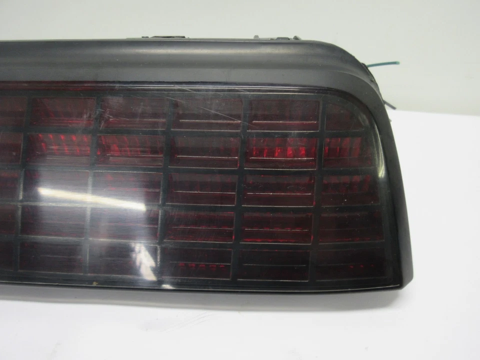 Luz trasera derecha pasajero excluyendo GT compatible con 84-88 FIERO 1246994 Foto 2 de 4