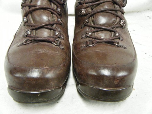 Genuine British Army Military Iturri Goretex Leather Combat Boots Size 10 44 NA - Picture 3 of 7