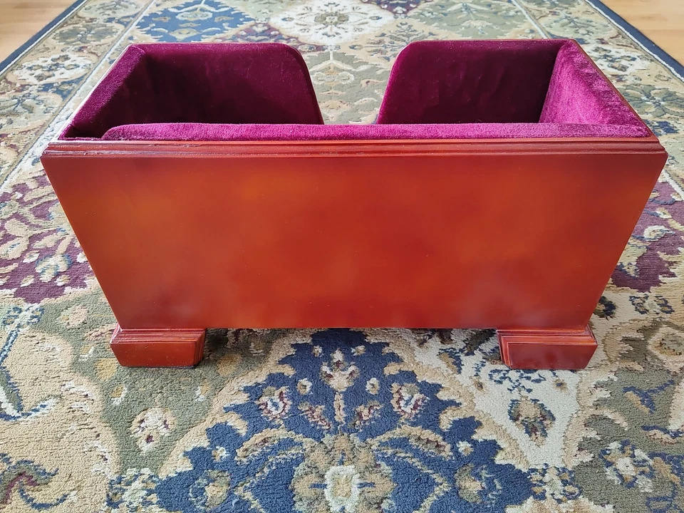 GIFT~CELLO WOODEN STAND-BOW HOLDER-DISPLAY-PROTECTION-SOLID WOOD PLUSH VELVET - Image 2 of 4