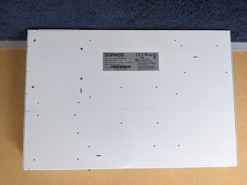AUFGERÜSTETE Sophos XG 210 Rev 2 Firewall mit pfSense - Bild 6 von 9