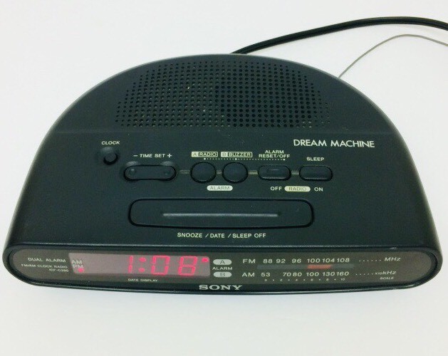 Sony Dream Machine ICF-C390 Am Fm Dual Alarm Clock Radio Red