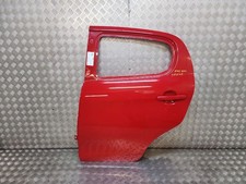 Porte arrière et accessoires Peugeot 108