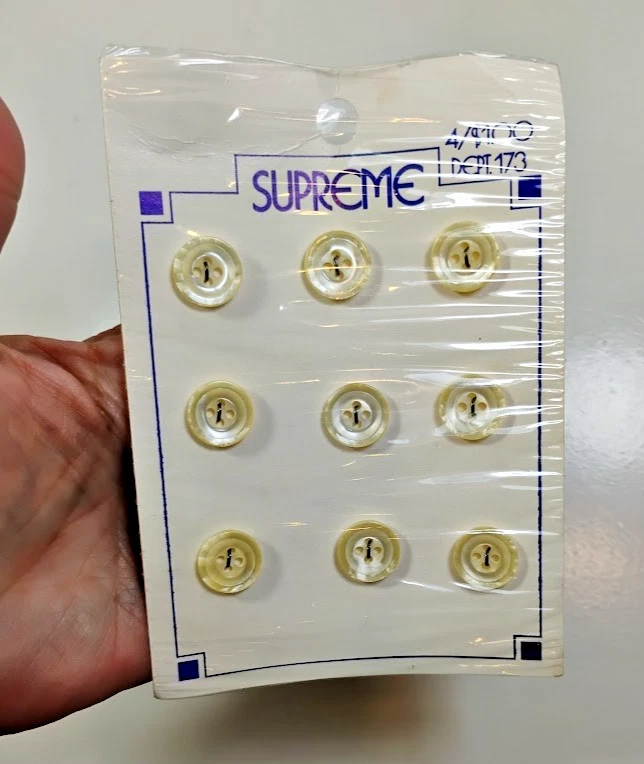 Vintage Ivory Buttons x 9 Pieces Supreme Brand 4-hole 5/8" Original Card B65 - Image 4 of 4