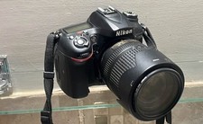 Nikon D7200 24.2MP Digital SLR Camera - Black (Kit w/ 18-140mm