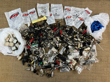HUGE JOBLOT BUNDLE ELECTRONIC AUDIO RADIO CONNECTORS PLUGS SOCKET PREAMP  BNC F