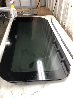 Arctic Fox 5th Wheel Camper RV Lippert insulated tinted window 18 x 24 in inch