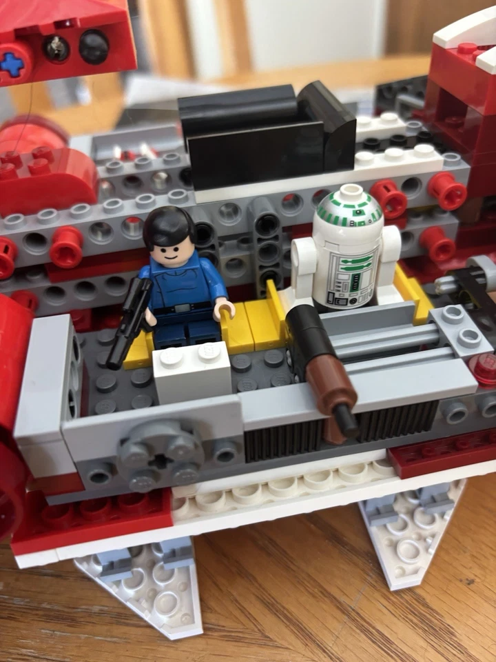 LEGO Star Wars: Republic Cruiser (7665) Foto 3 de 4