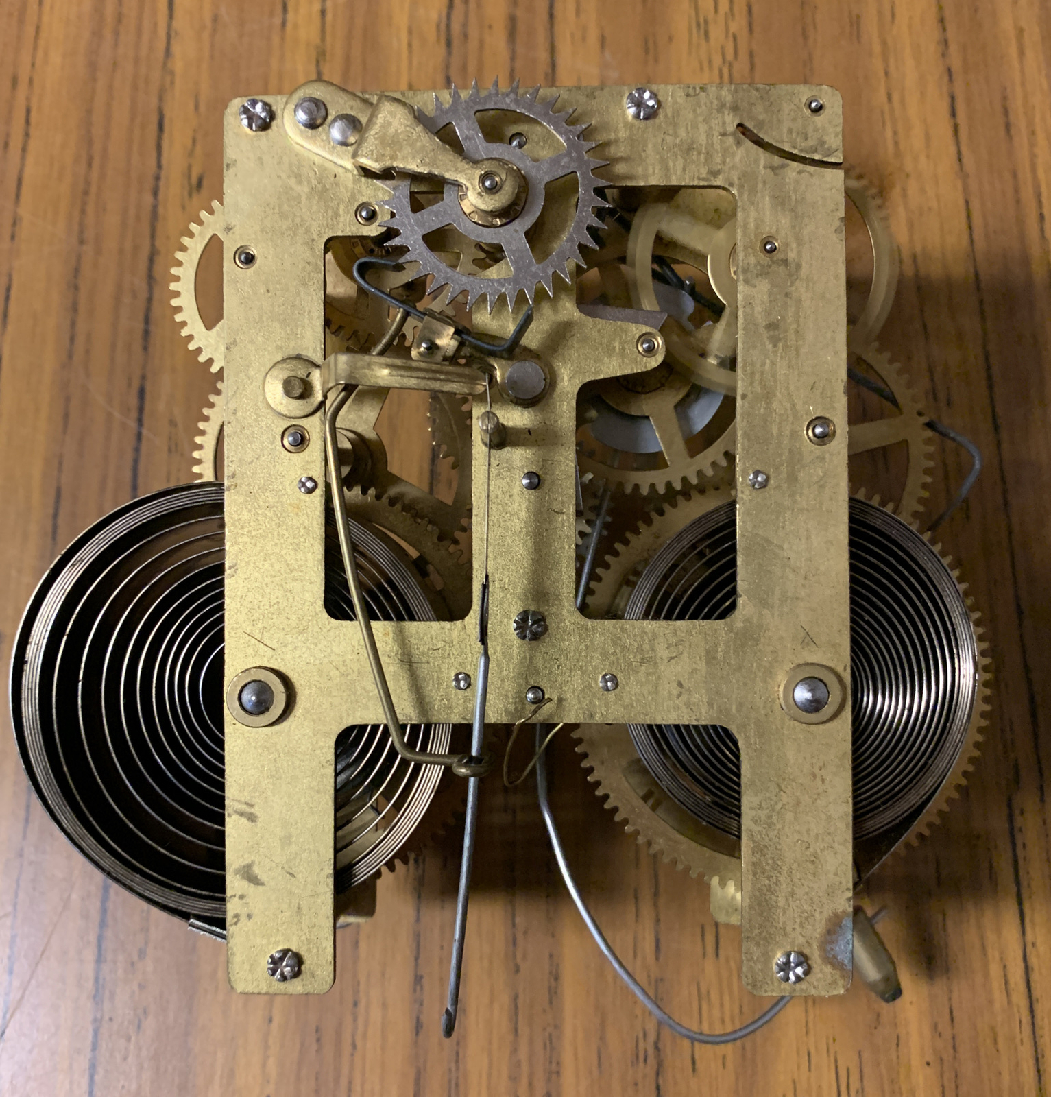 Vintage Brass Clock Movement INDIA No (0) Jewels Unadjusted Works SEE VIDEO eBay