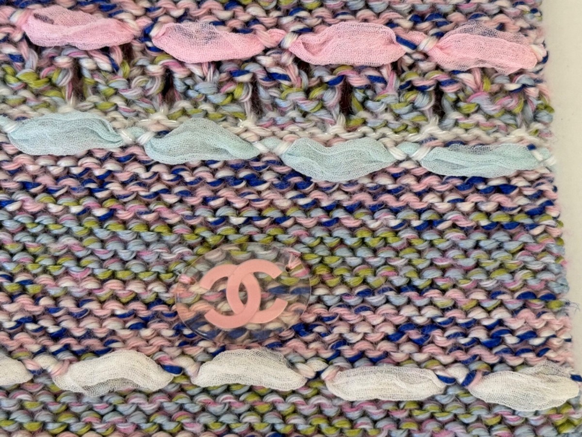 CHANEL 18P PURPLE PINK MULTICOLOR SHORT SLEEVE SILK CASHMERE CHANEL 18P PURPLE PINK MULTICOLOR SHORT SLEEVE SILK CASHMERE