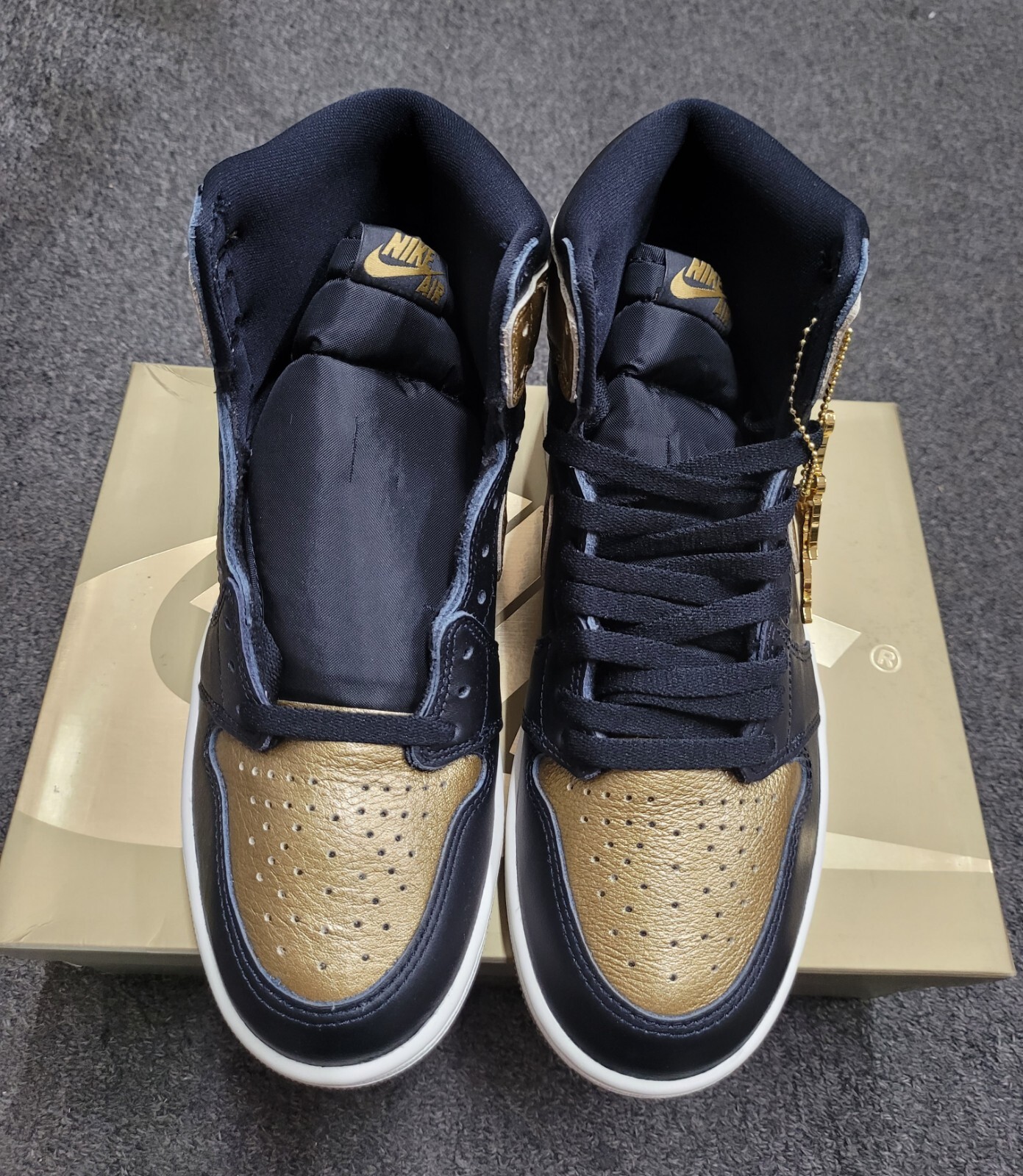 Size 11.5 - Air Jordan 1 Retro OG High Black Metallic Gold for  
