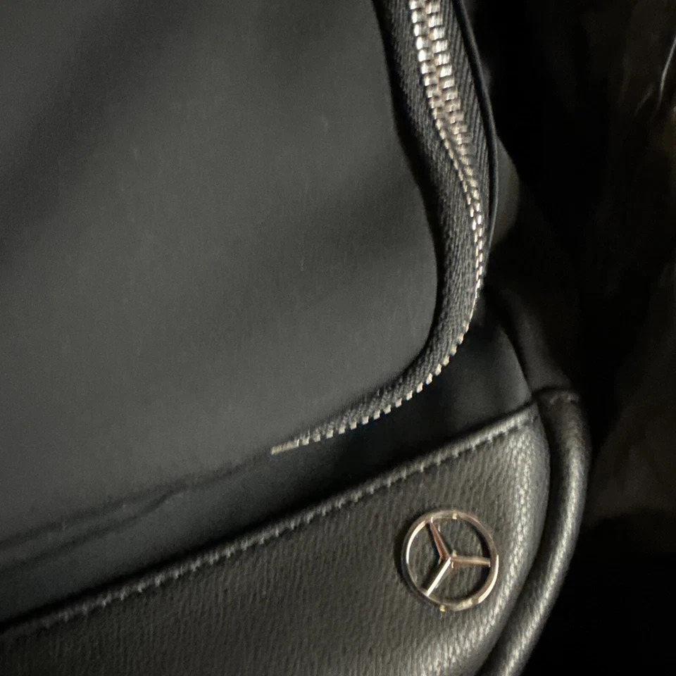 Mochila Picnic Plus Mercedes Benz Manta Múltiples Compartimentos GLE G Wagon Foto 2 de 4