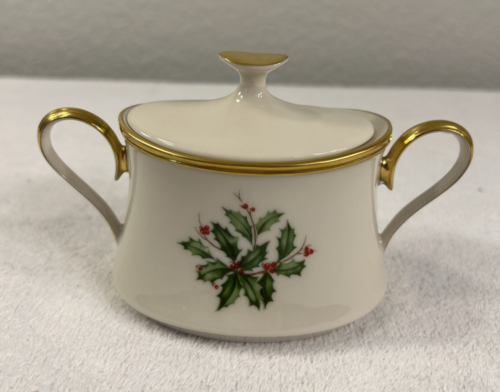 Zuccheriera Lenox Holiday China con coperchio Made in USA agrifoglio e bacche - Foto 2 di 15