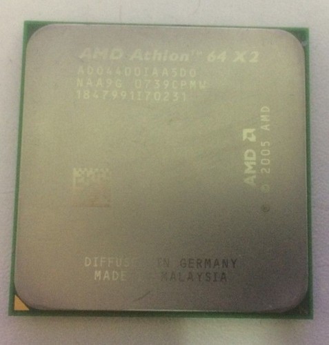 Processeur AMD Athlon XP 2400 AXDC2400DKV3C 2GHZ Prise 462