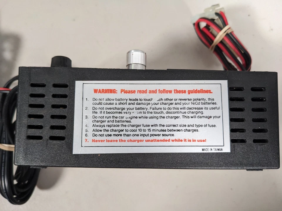 Hobbico 910 AC/DC Variable Rate Charger RC Model Vehicles - Image 2 of 2